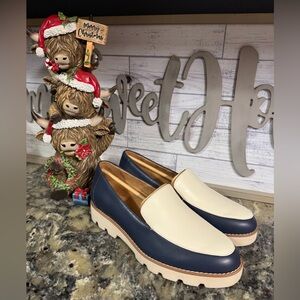 Vionic Navy and Cream Loafers